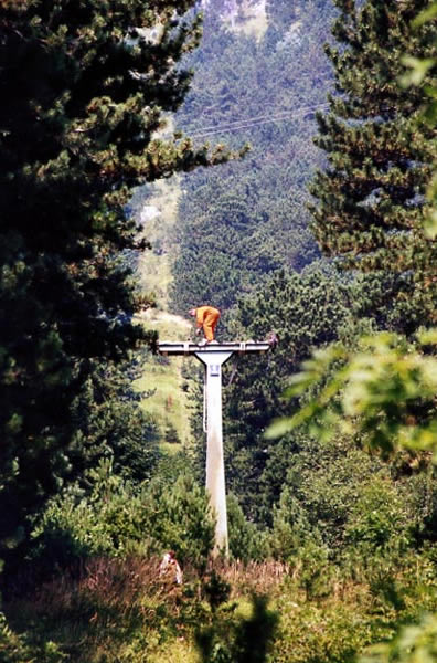 Sesselbahn Hohe Wand, Demontagevorbereitung an den Stützen