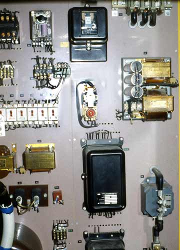 Sesselbahn Hohe Wand, Schaltschrank innen