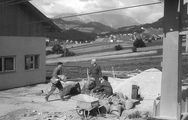 Sesselbahn Hohe Wand, Probefahrt - Füllen der Sandsäcke